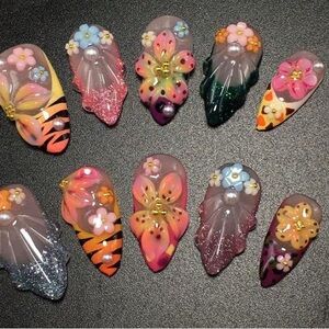 Colorful Floral Nail Art Set